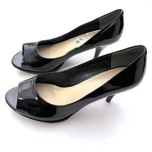 Nine West Peep-Toe Patent Pumps (New with Flaws)